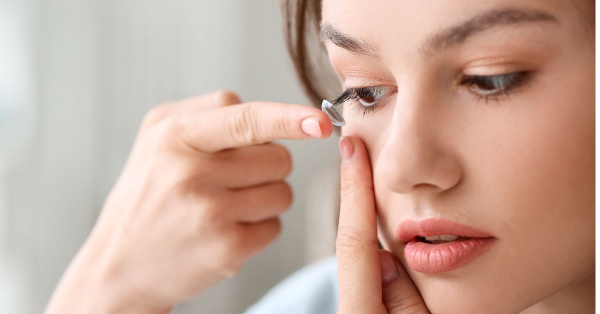 Smart Contact Lenses: The Future of Vision Correction and Health Monitoring associated image